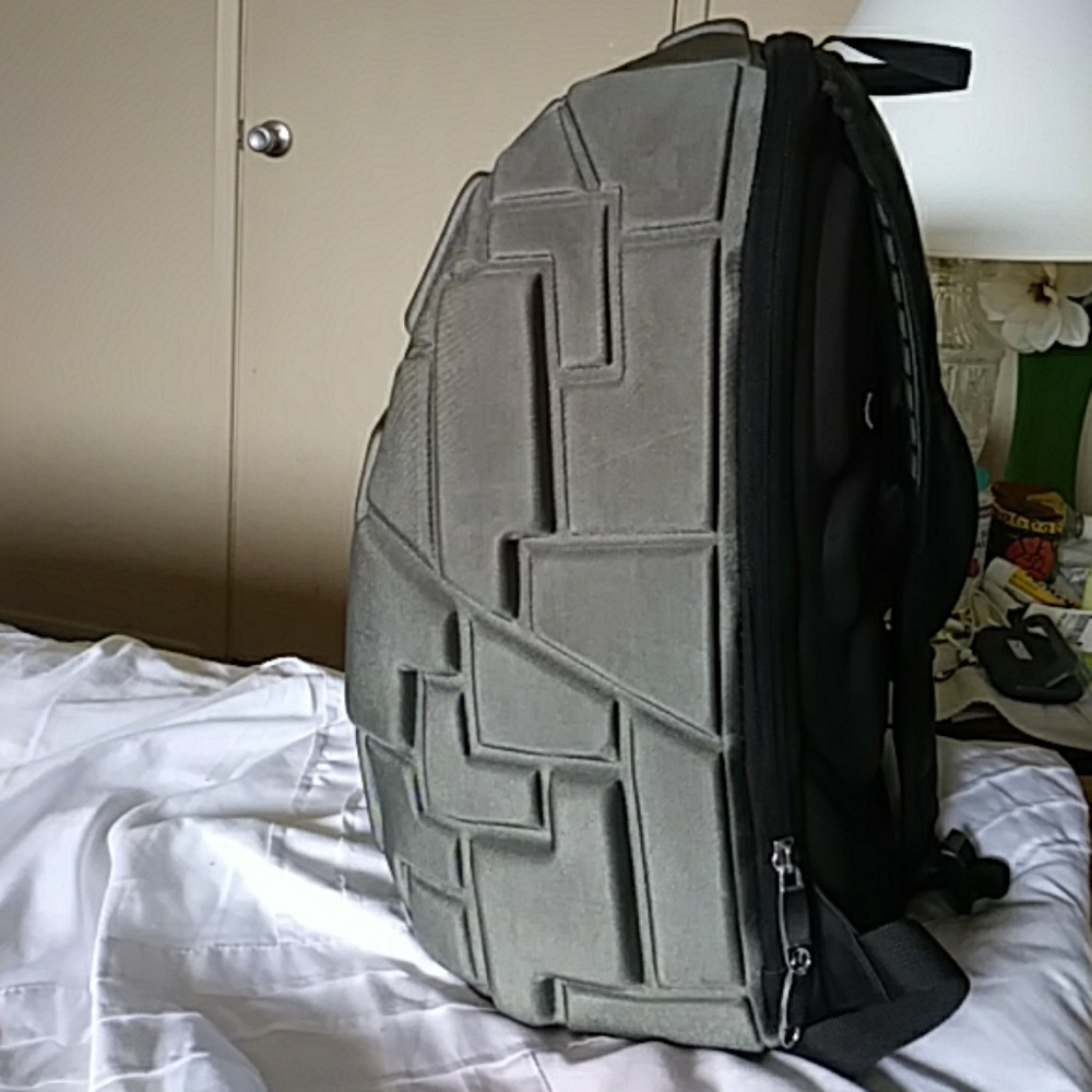 Bag - Picture 2 of 4